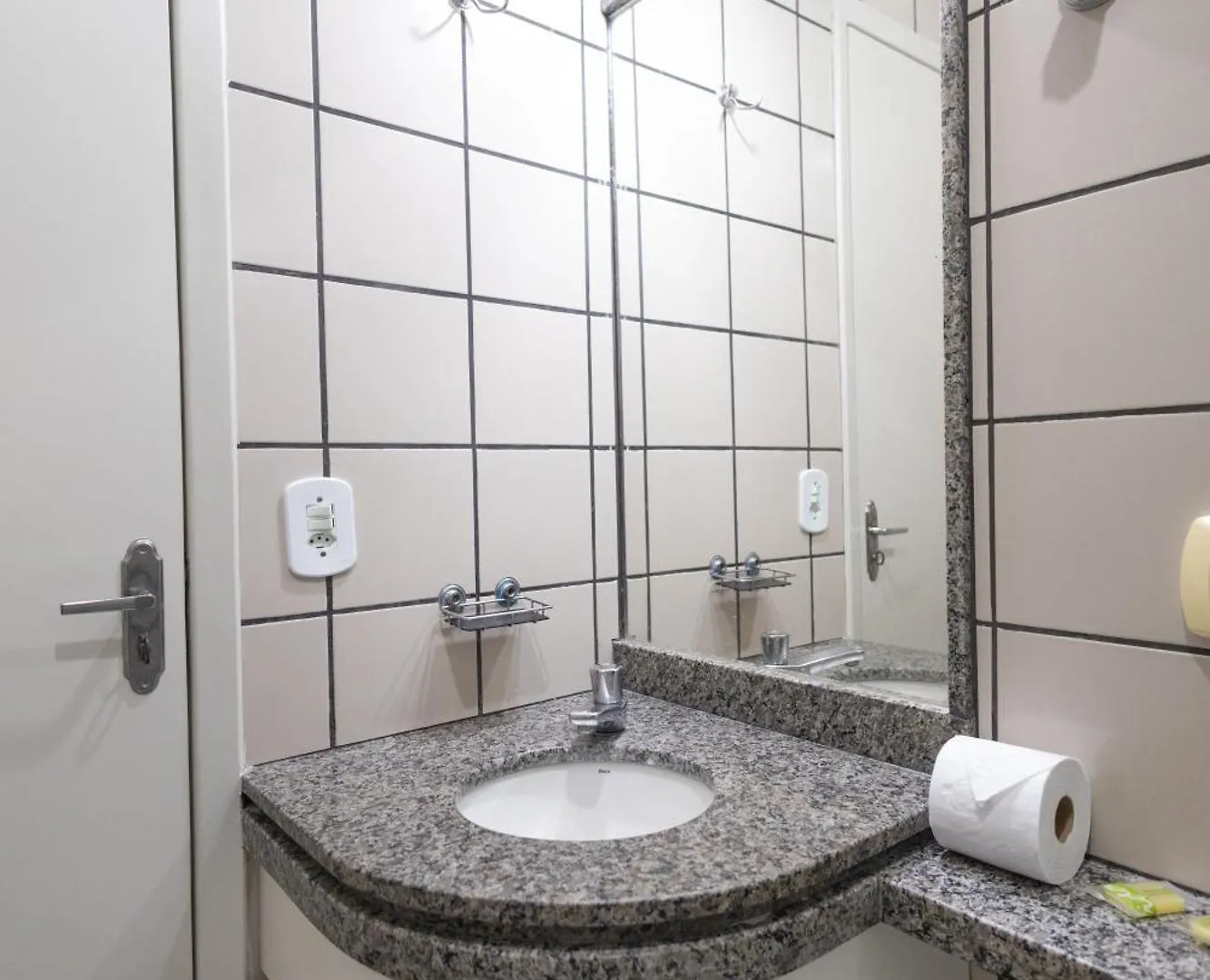 Diroma Fiori Hotel - Bvtur Caldas Novas